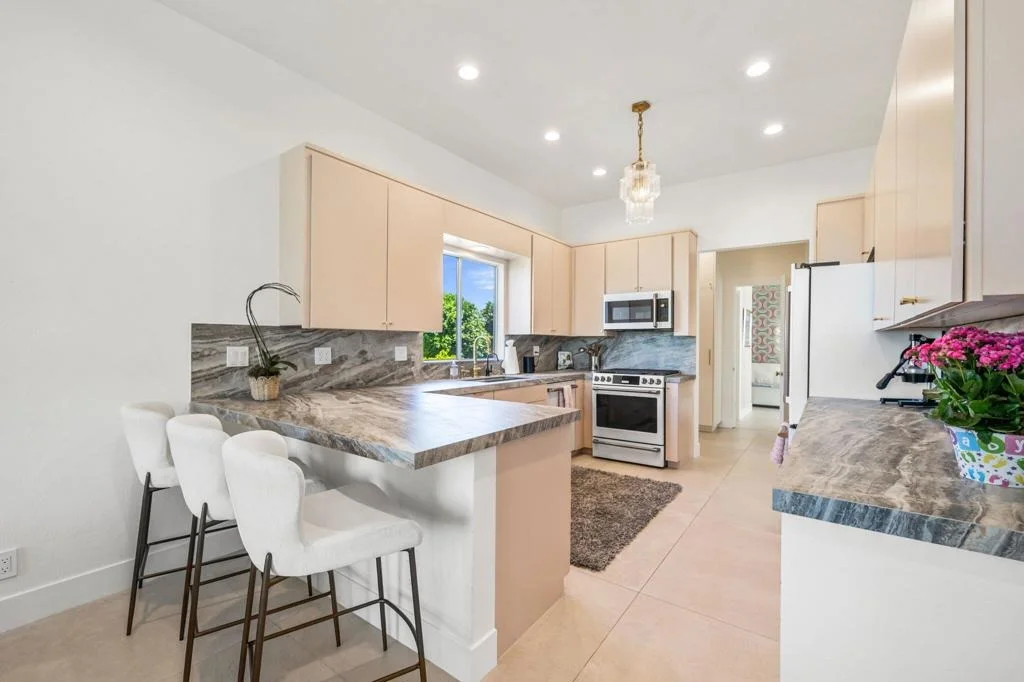 Photo of 47171 El Agadir Circle