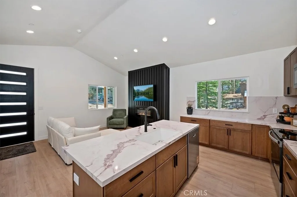 Photo of 40166 Esterly Lane