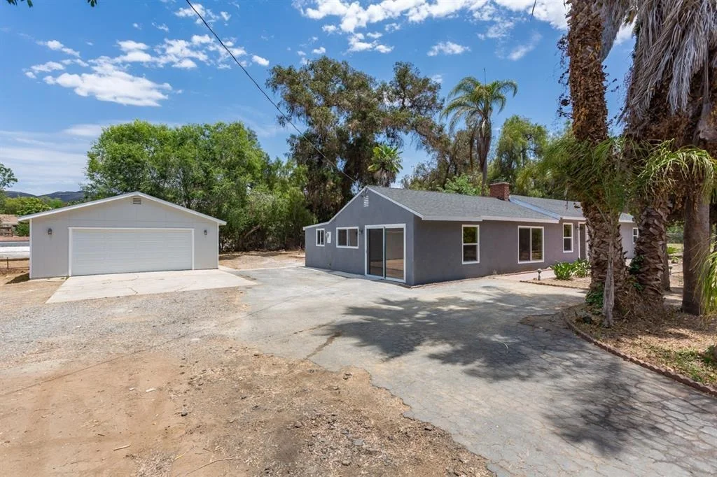 Photo of 1556 Foothill Drive