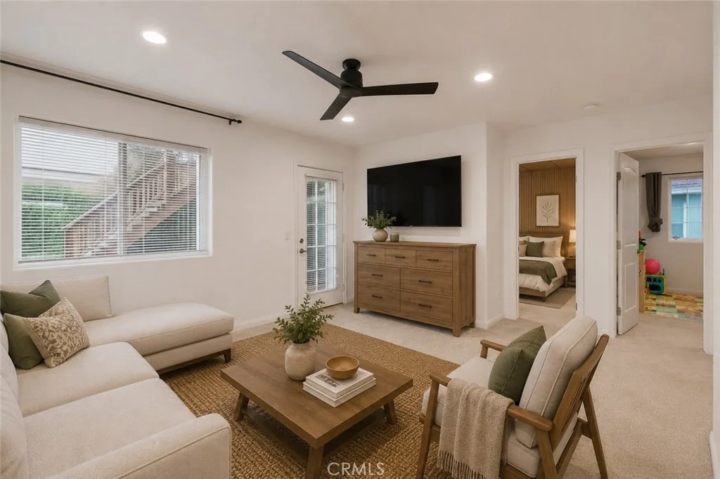 Photo of 23377 Crestview