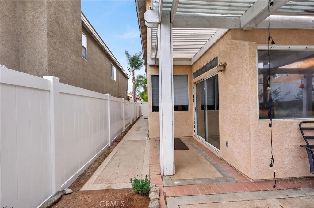Photo of 40711 Mountain Pride Drive