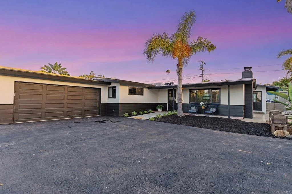 Photo of 5091 El Arbol Drive