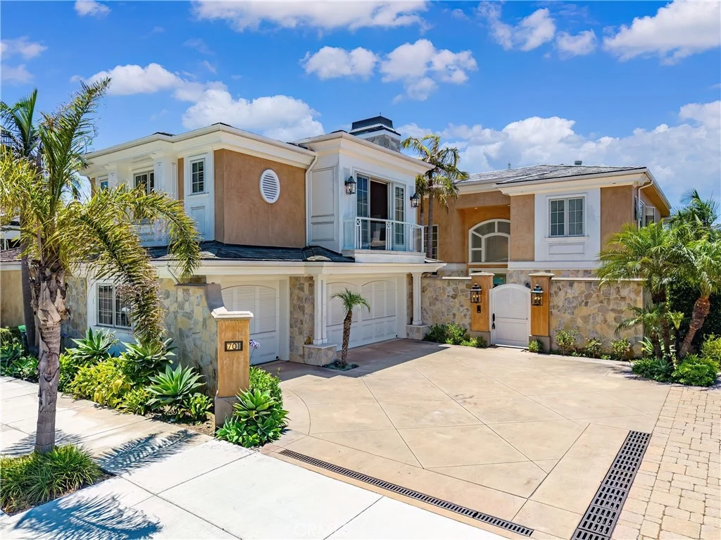 Photo of 701 Bayside Drive