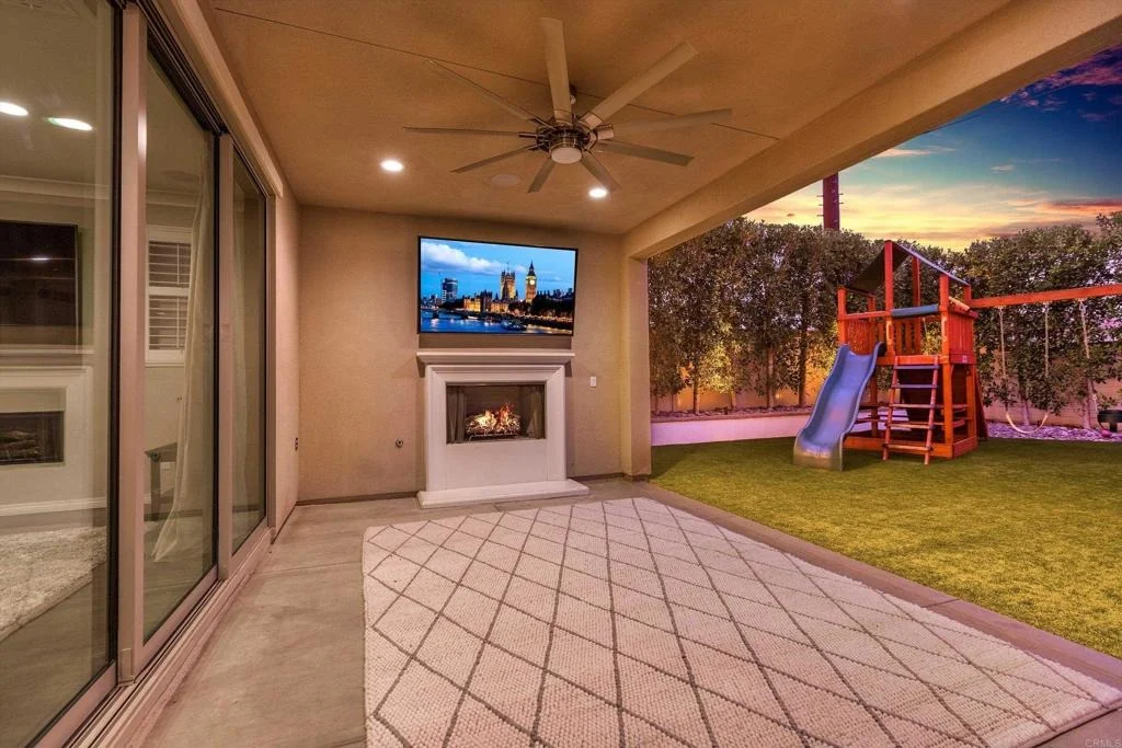 Photo of 250 Treasure Drive