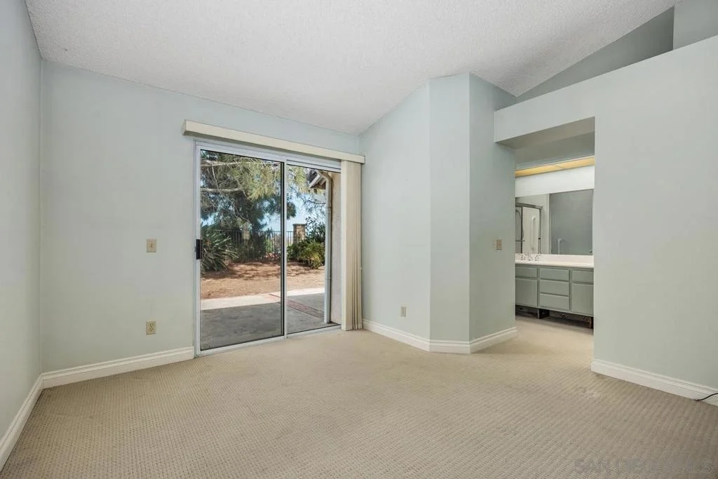 Photo of 5220 Mandarin Dr.