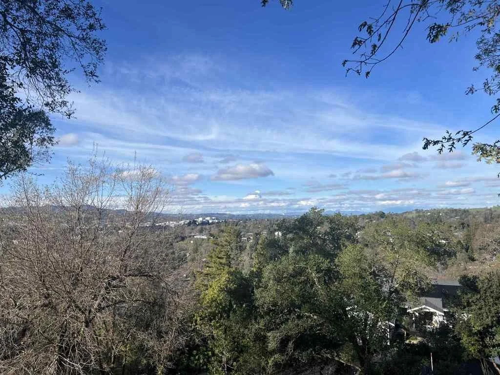 Photo of 138 Rudgear Dr