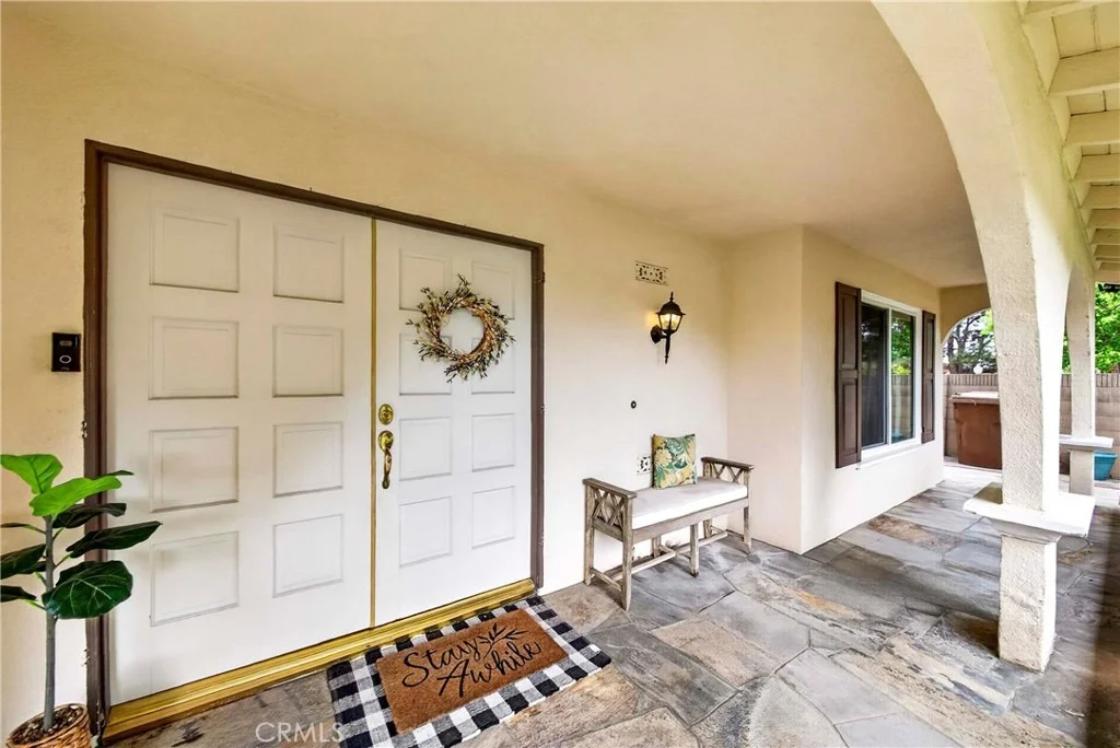 Photo of 1500 Canyon