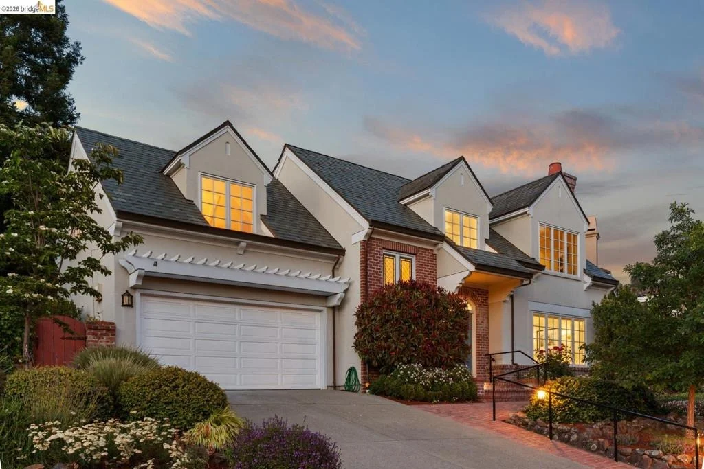 Photo of 618 Mountain Blvd