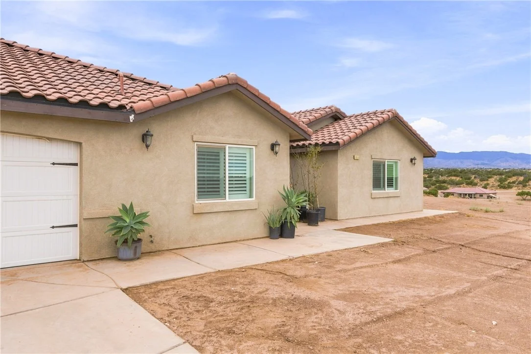 Photo of 10215 Nielson