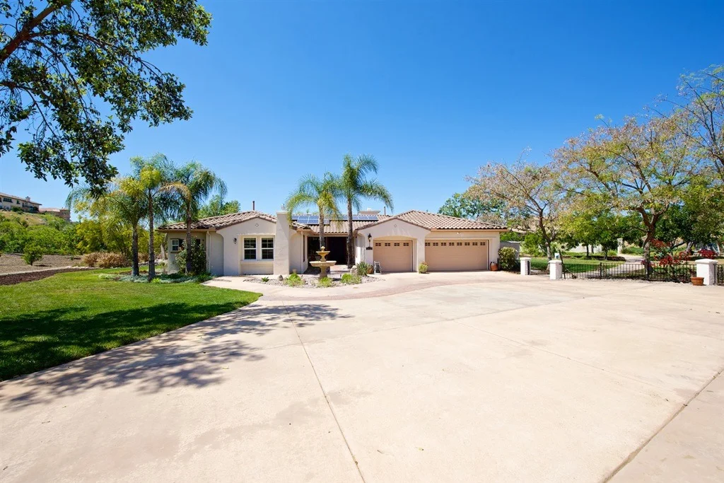 Photo of 1477 Burris Dr
