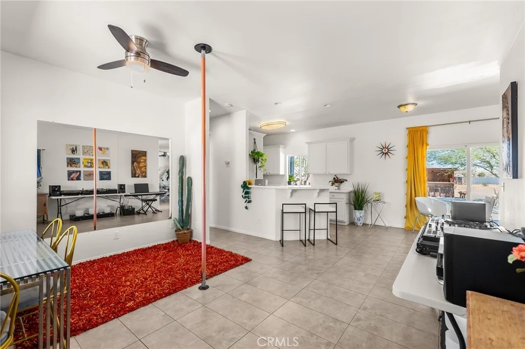 Photo of 60828 Mason Drive