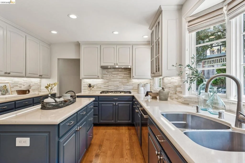 Photo of 2363 LEIMERT BLVD