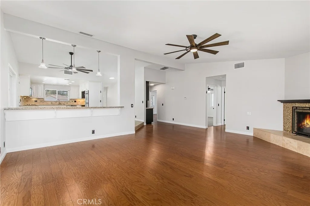 Photo of 23584 Brook