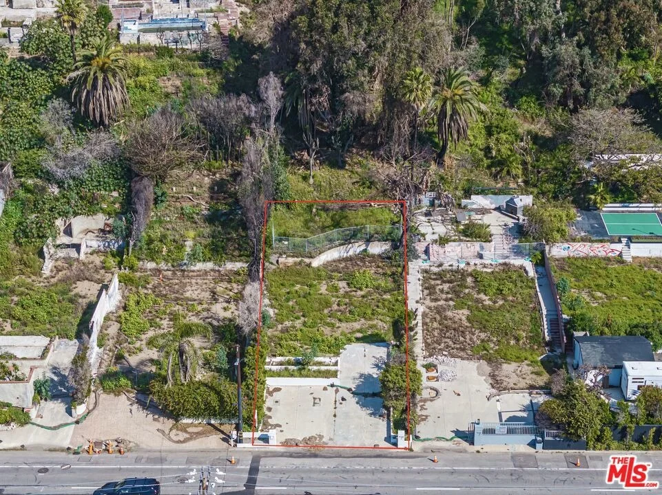 Photo of 21465 Pacific Coast Highway