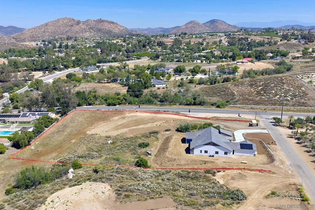 Photo of 39127 Corte Venture