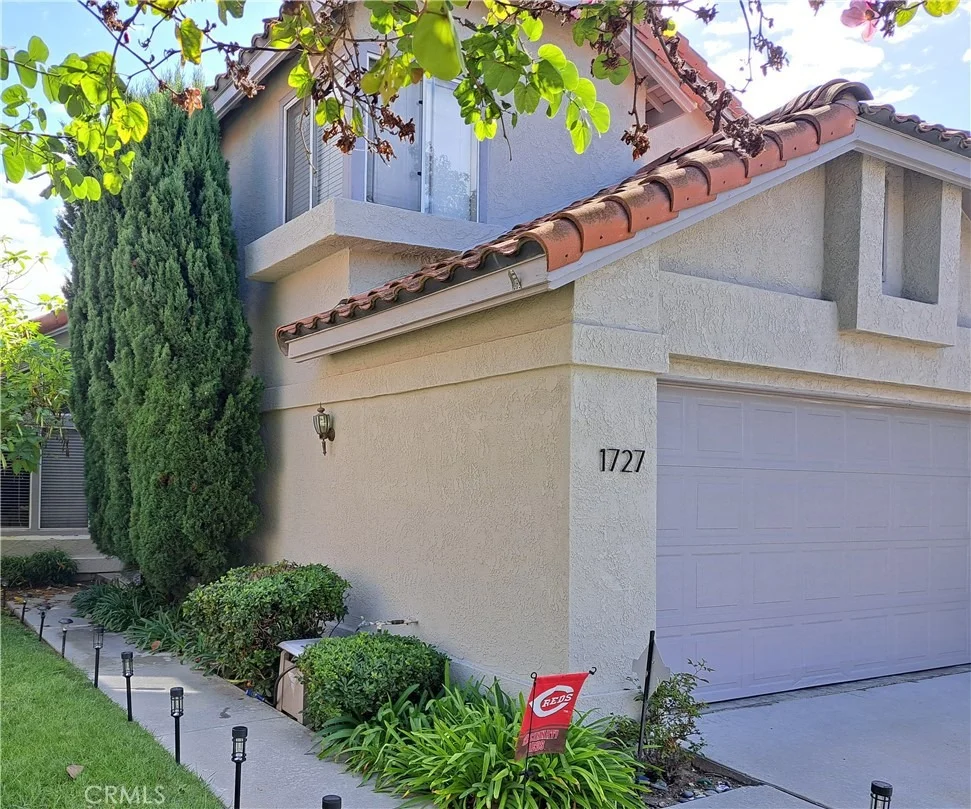 Photo of 1727 Avenida Vista Labera