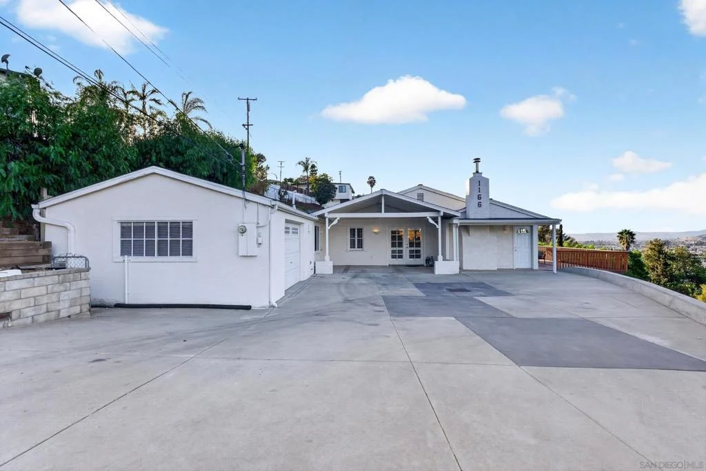 Photo of 1166 Merritt Drive