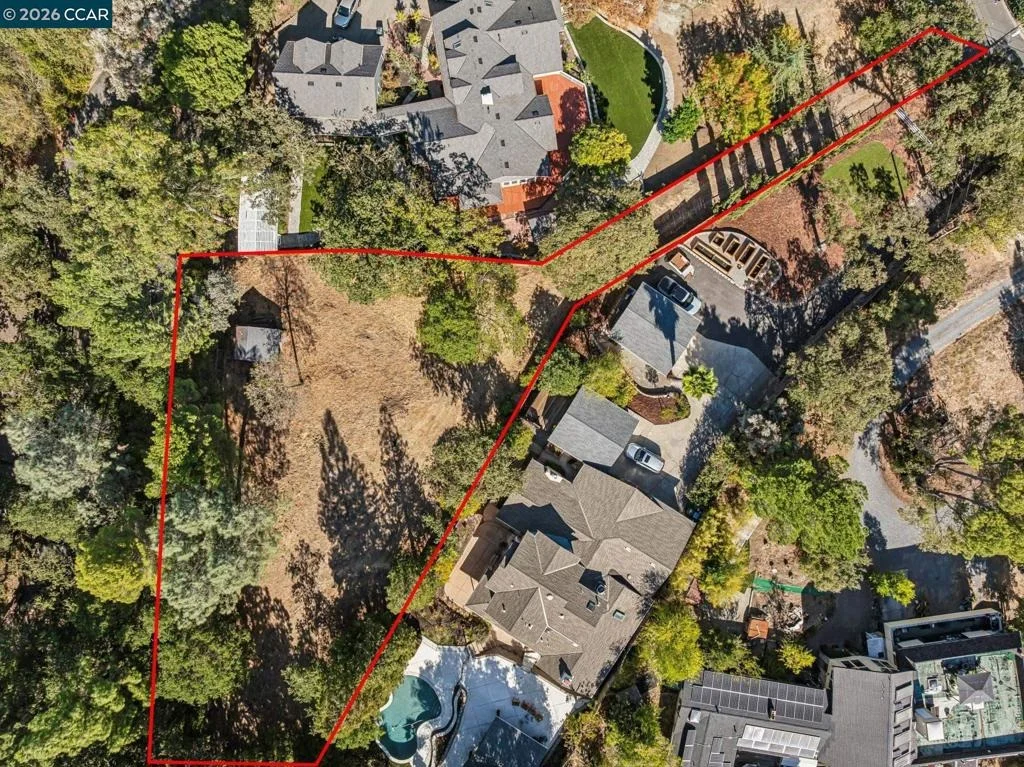 Photo of 2050 Buttner Rd
