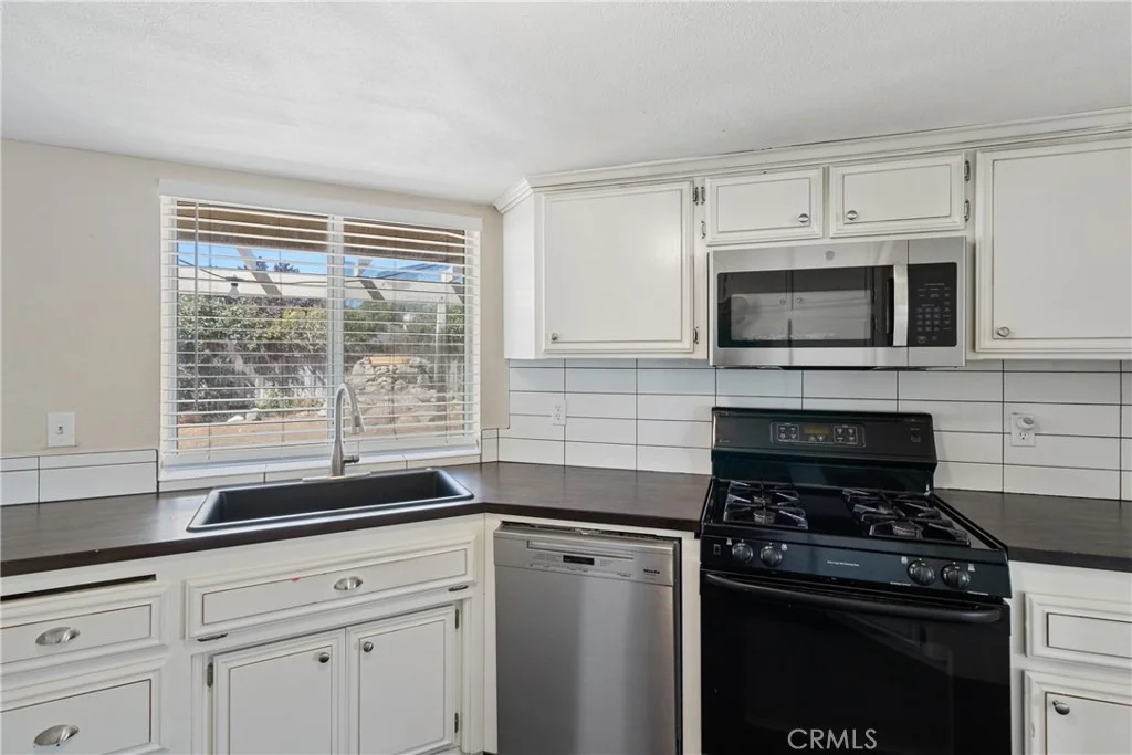 Photo of 1137 Redwood Court