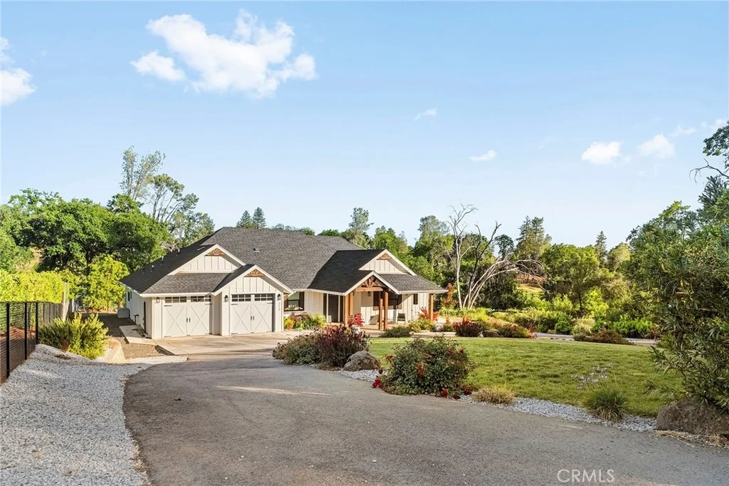 Photo of 212 Valley View Drive