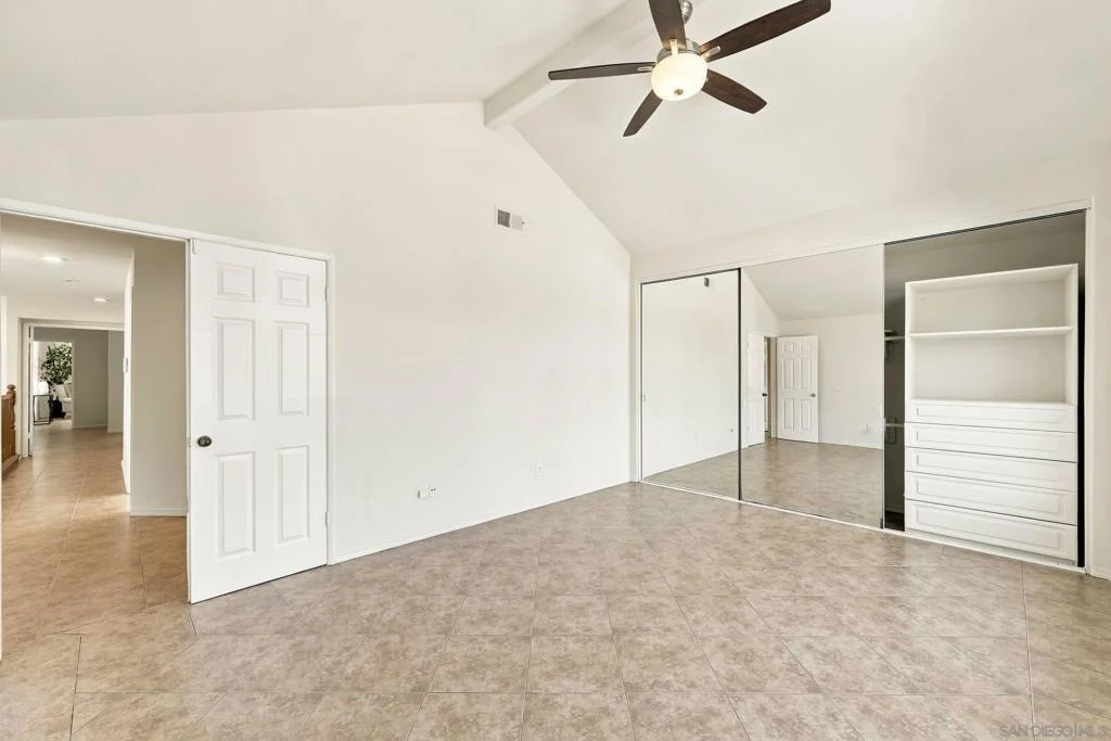 Photo of 556 Parkside Dr
