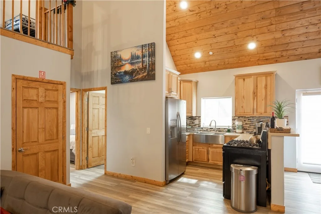 Photo of 433 Imperial Avenue
