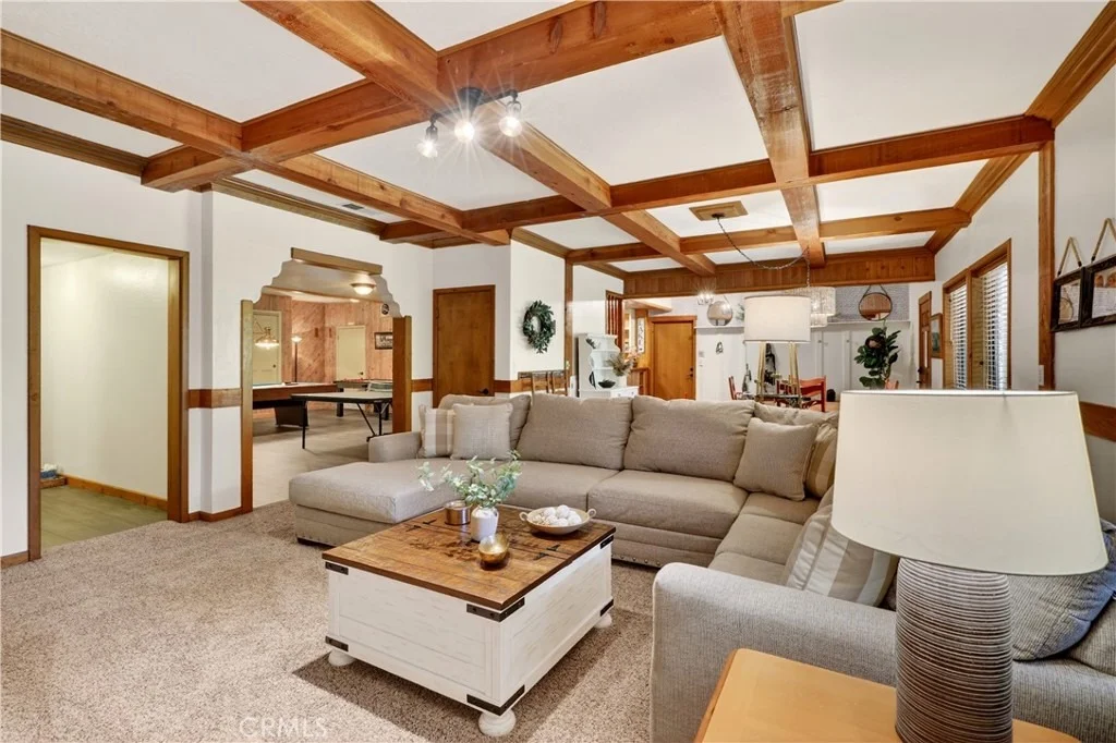 Photo of 360 Riviera Drive