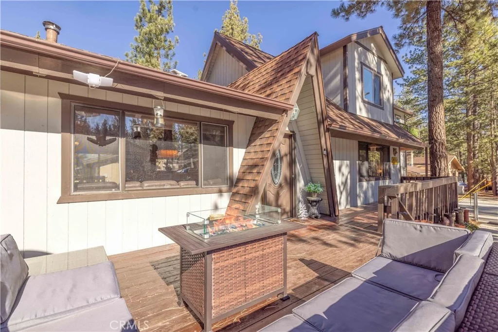 Photo of 565 Ridgeside