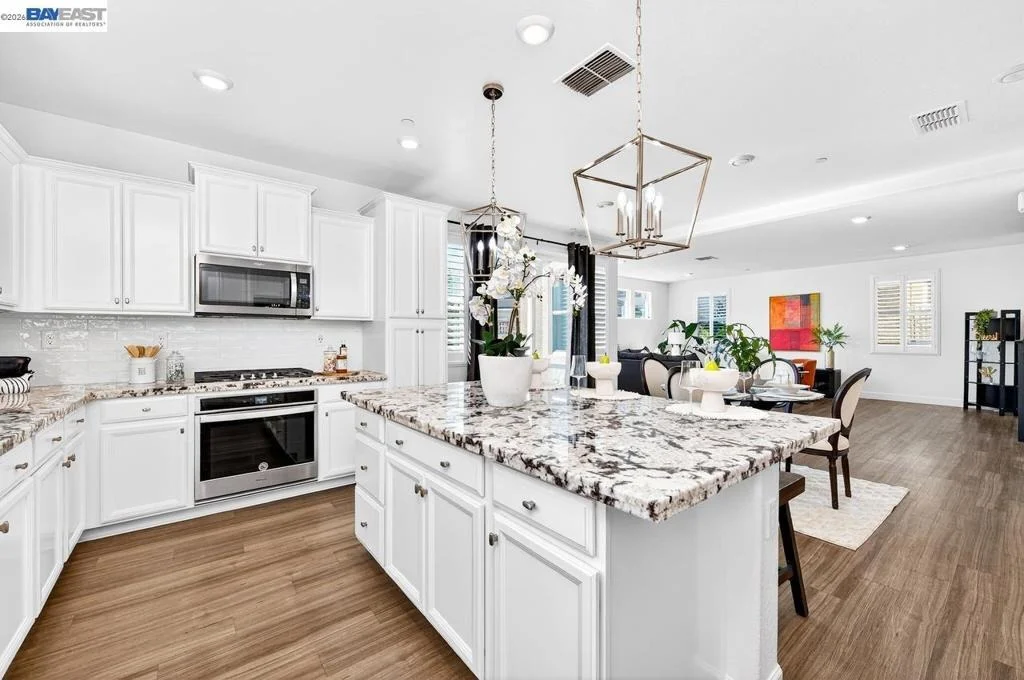 Photo of 4176 Healdsburg Way