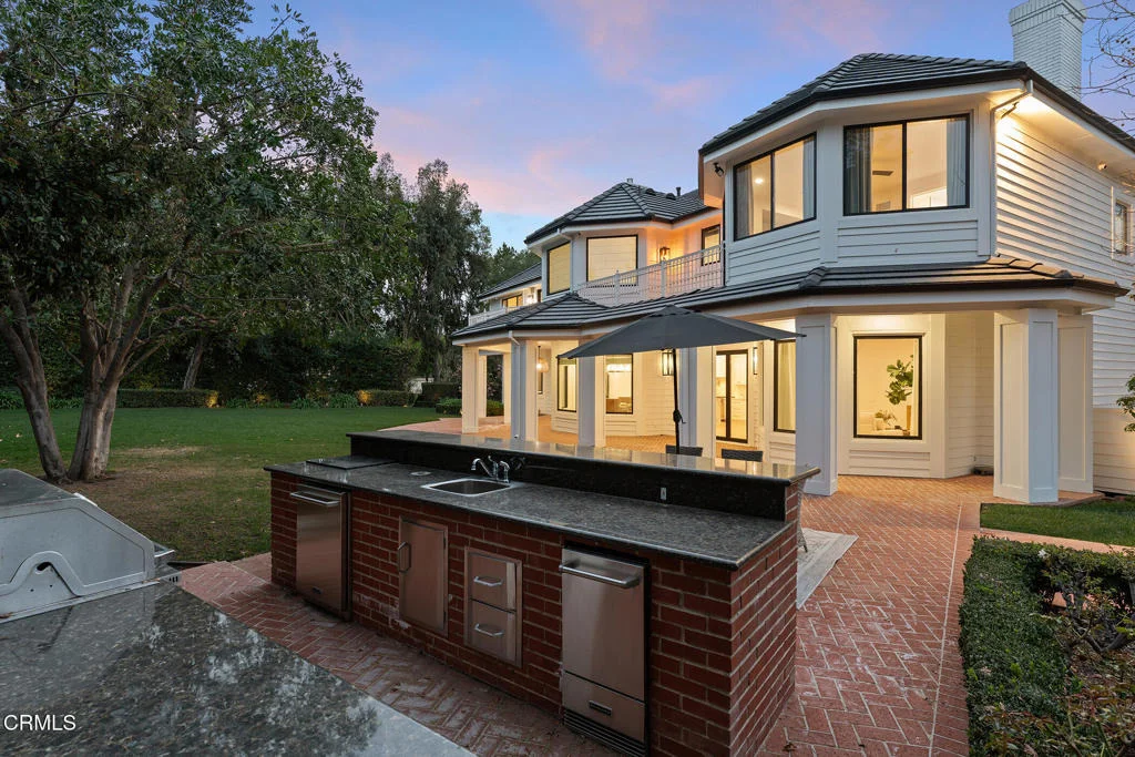 Photo of 550 Unique Lane