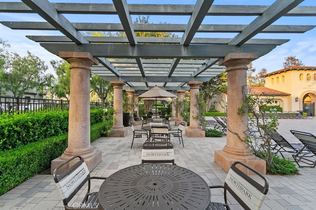 Photo of 41 Carpenteria