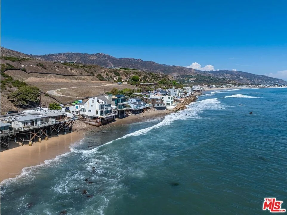 Photo of 24216 Malibu Road