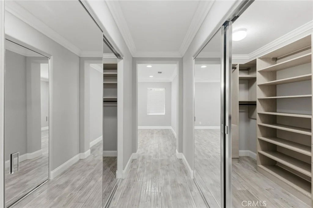 Photo of 1568 Vandagriff