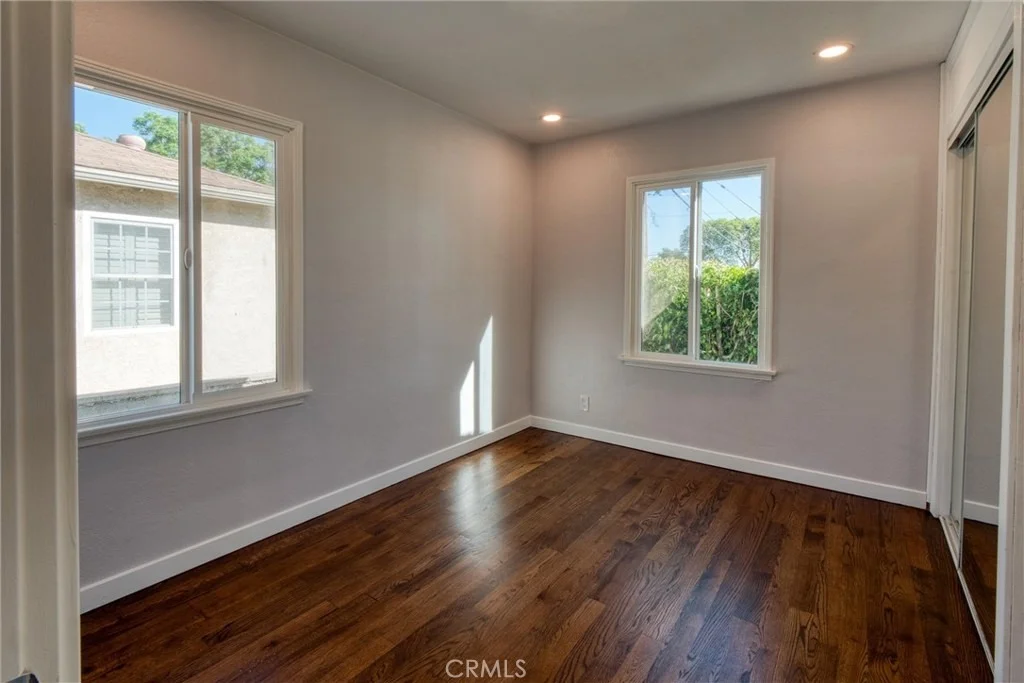 Photo of 8237 Arnett