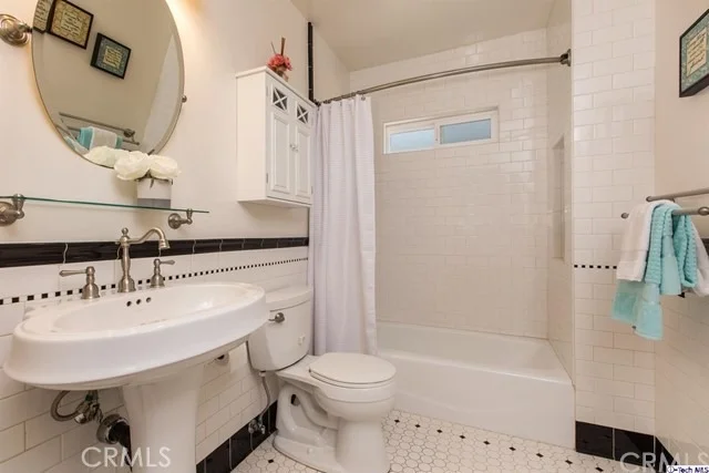 Photo of 1133 Cordova Avenue