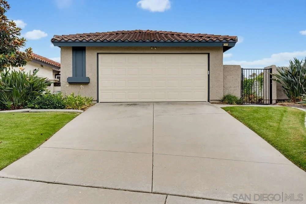 Photo of 203 Carissa