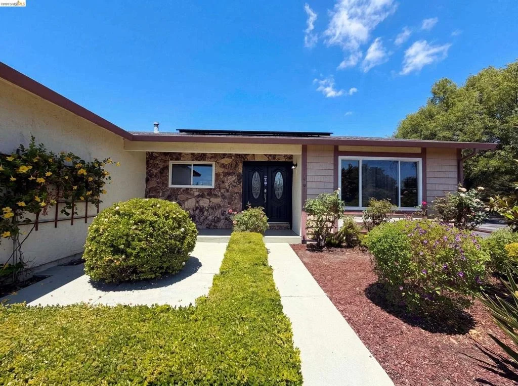 Photo of 1091 Fox Meadow Way