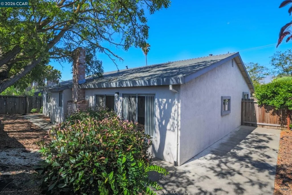 Photo of 101 Flame Dr