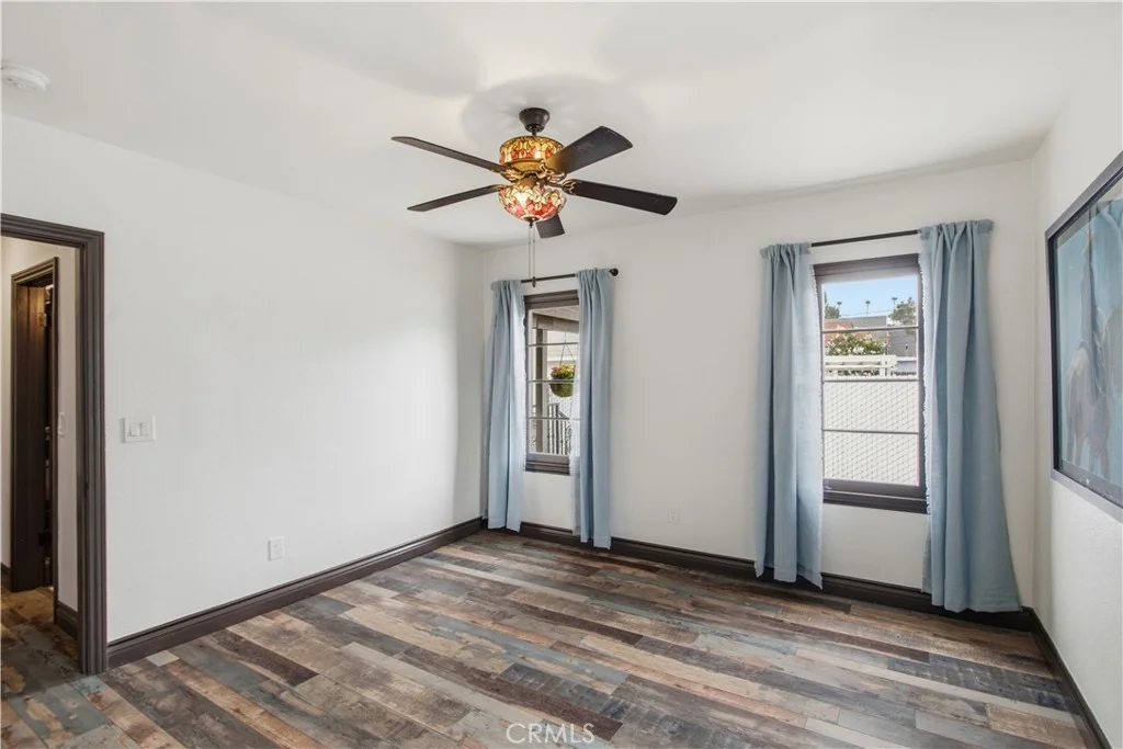 Photo of 4600 Merrill