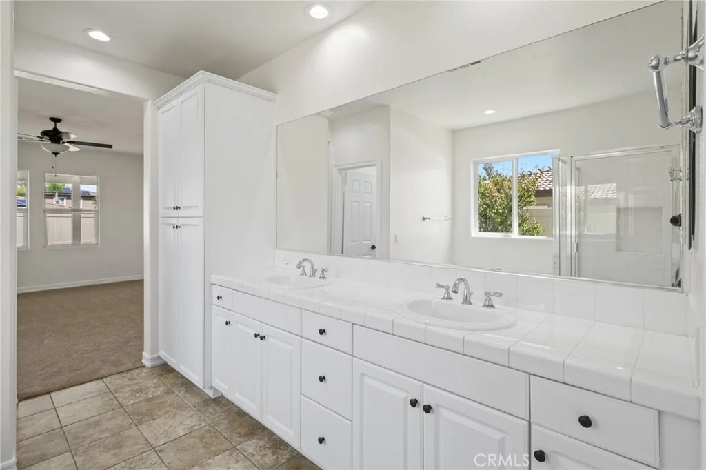 Photo of 356 Tuffa Court