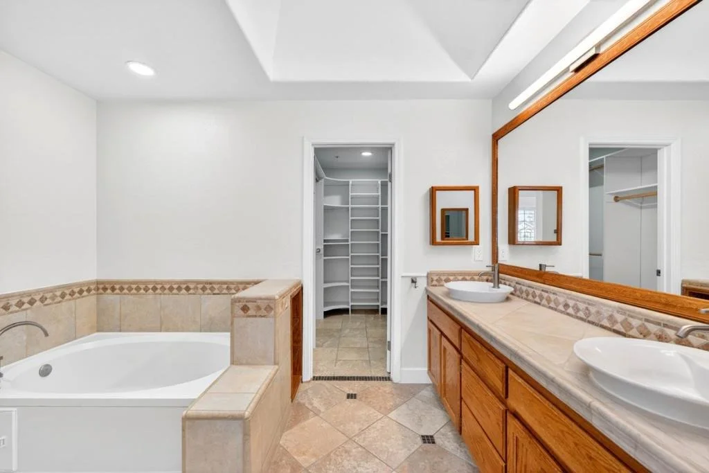 Photo of 15 Cheswick Circle