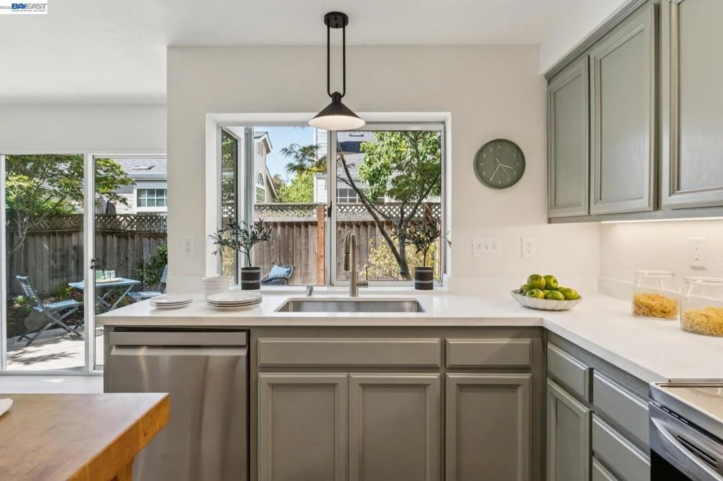 Photo of 39 Benedict Ct