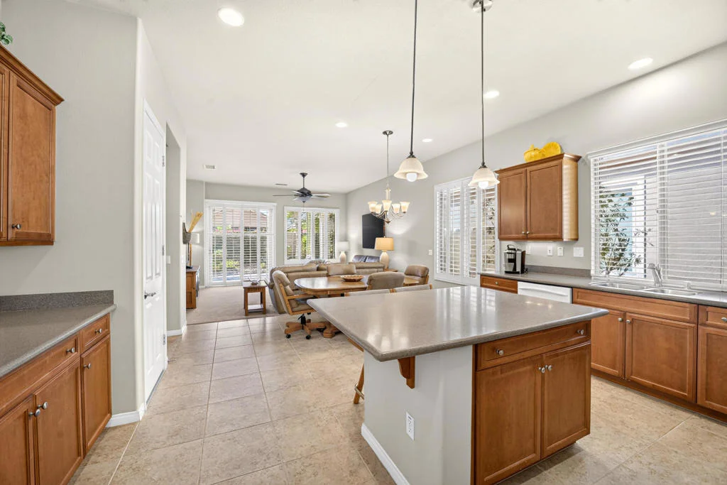 Photo of 81665 Avenida De Baile
