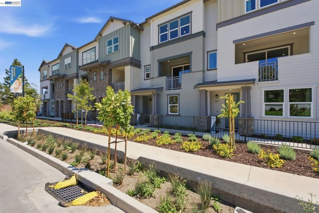 Photo of 2003 Cascade Way