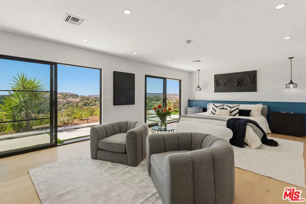 Photo of 23935 Park Belmonte