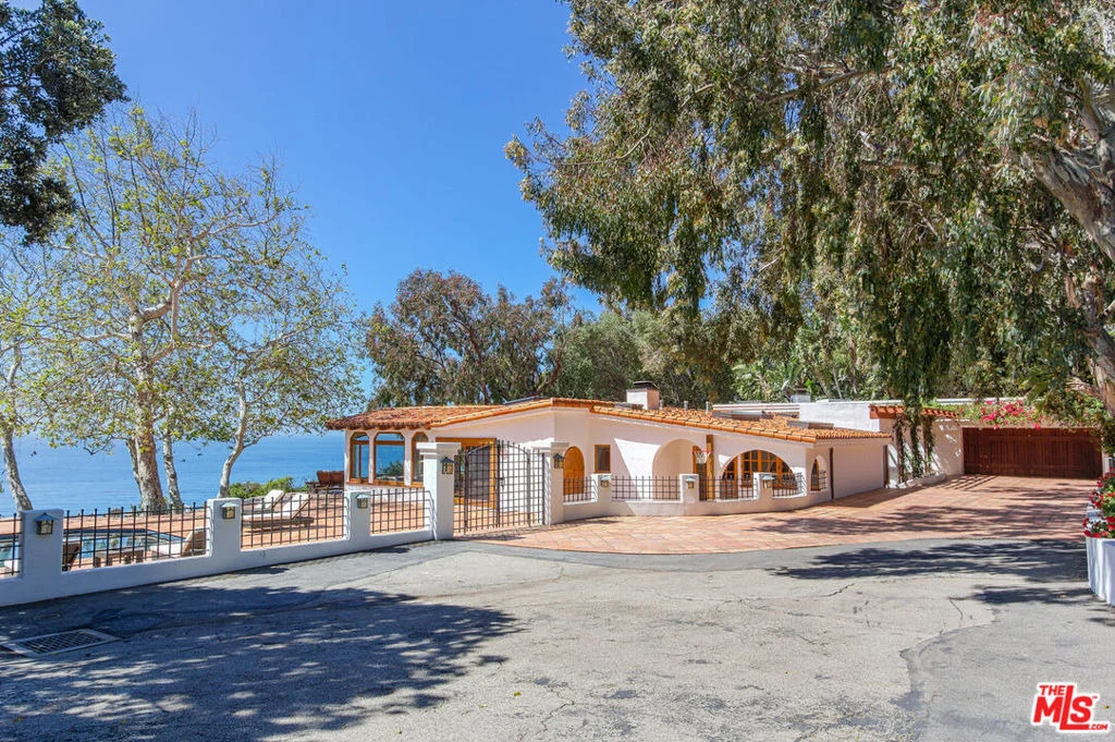Photo of 32752 Pacific Coast Highway