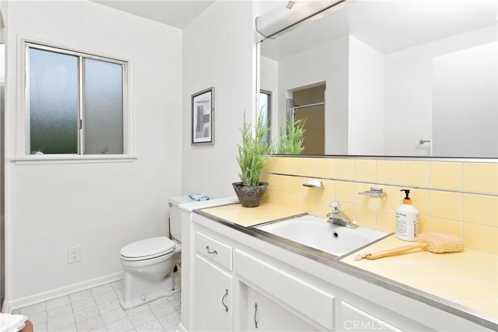 Photo of 1818 Hilton Drive