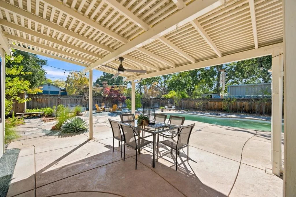 Photo of 195 Pleasant Valley Drive