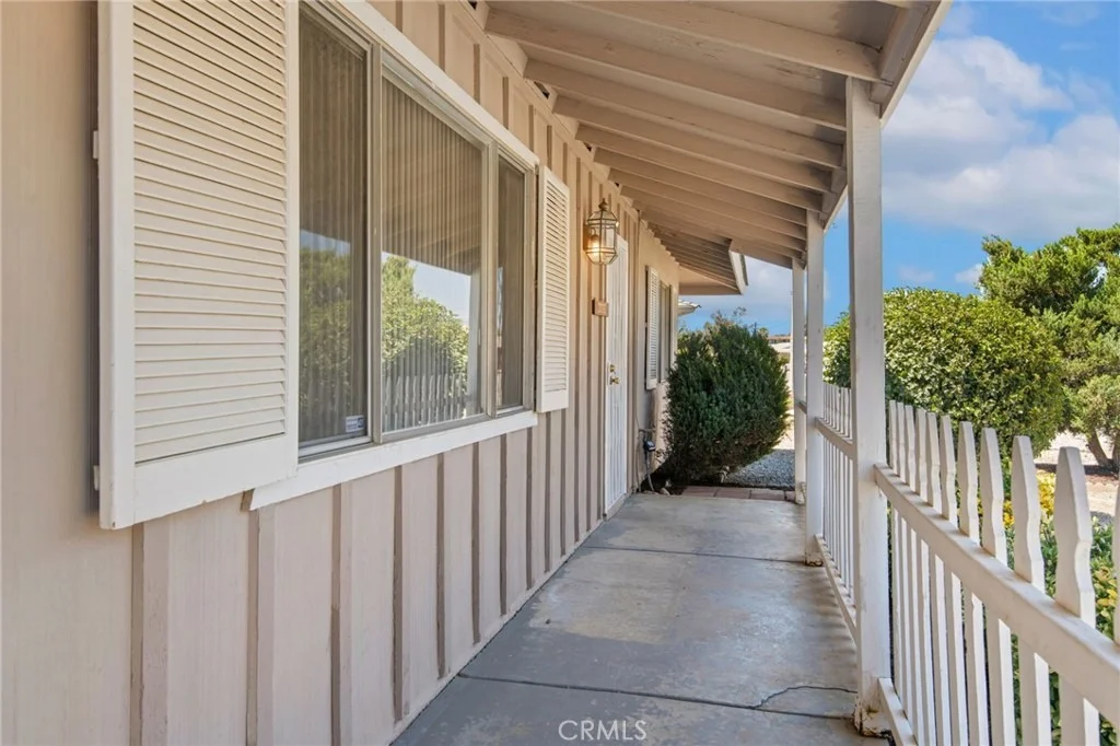 Photo of 28763 Bradley Road