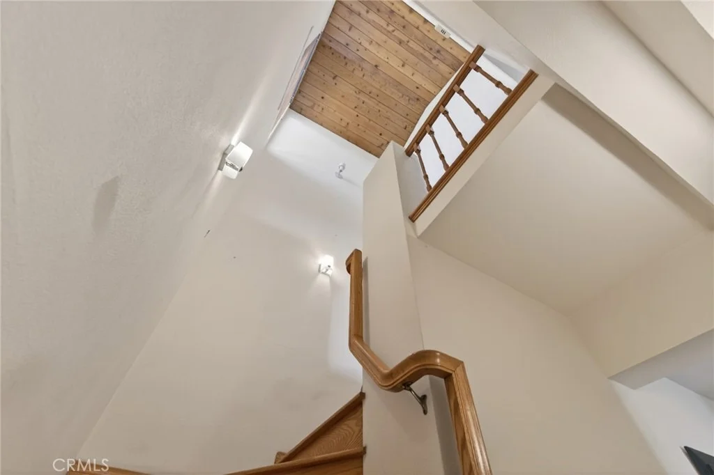 Photo of 20682 Hill Top Drive